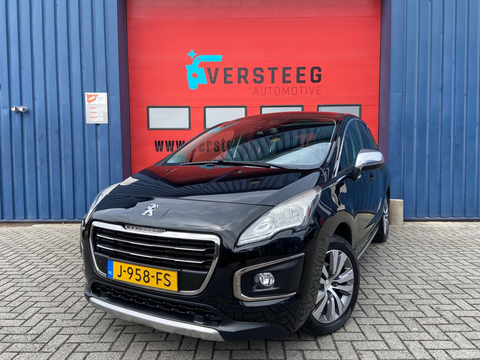 Peugeot 3008 (2015) — foto 1