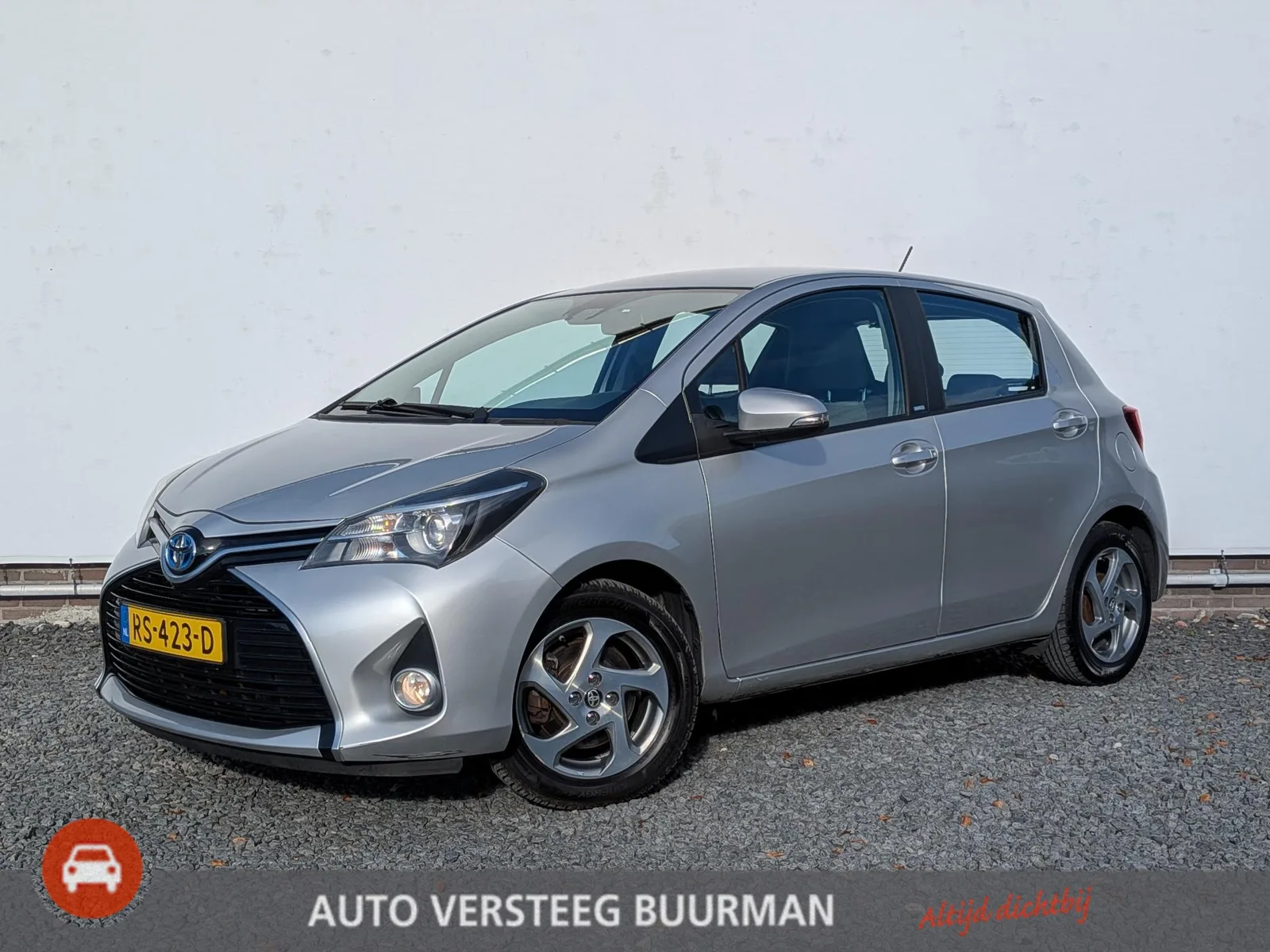 Toyota Yaris (2016) — foto 1