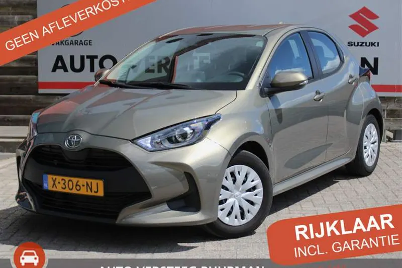 Toyota Yaris (2024)