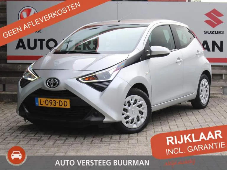 Toyota Aygo (2021) — foto 1