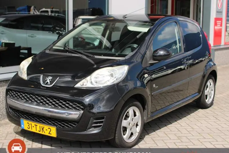 Peugeot 107 (2012)
