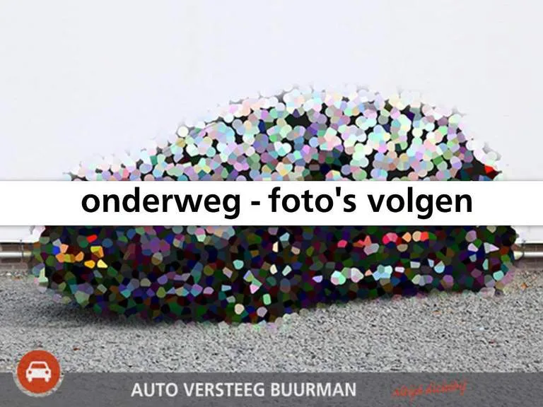 Opel Astra (2018) — foto 1