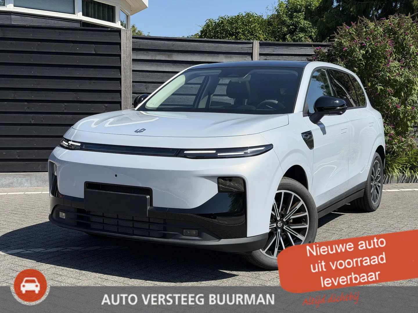 Leapmotor B10 (2026) — foto 1