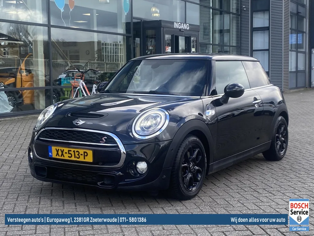 MINI Cooper S (2017) — foto 1