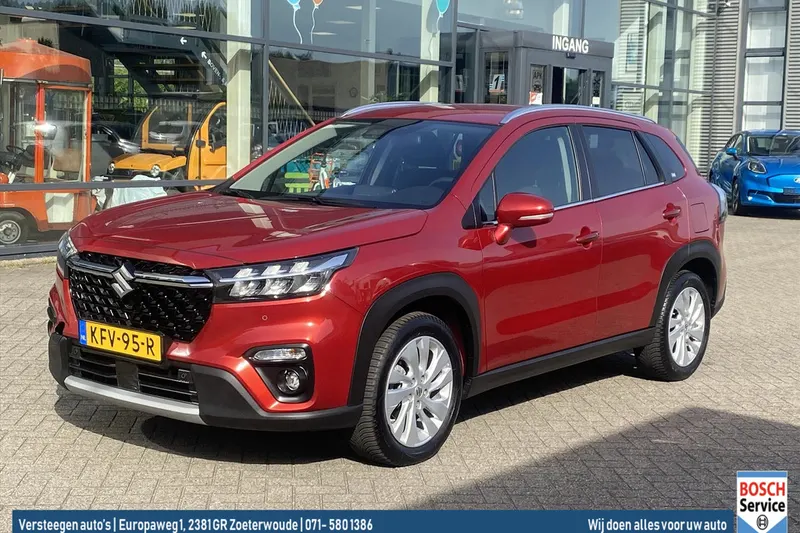 Suzuki S-Cross (2023)