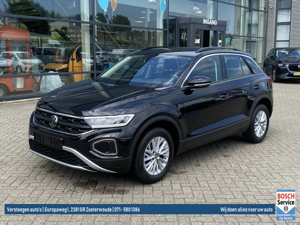 Volkswagen T-Roc (2022) — foto 1