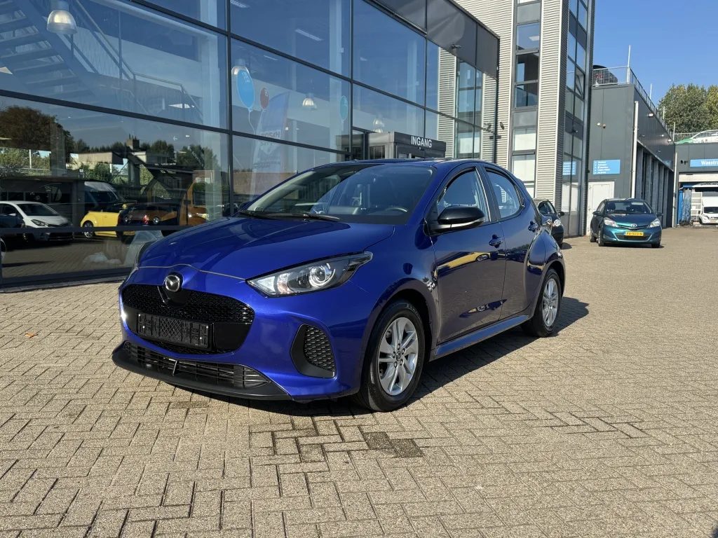 Mazda 2 Hybrid (2024) — foto 1