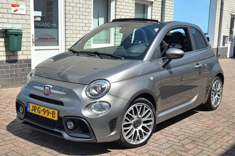 Fiat 500C (2017)