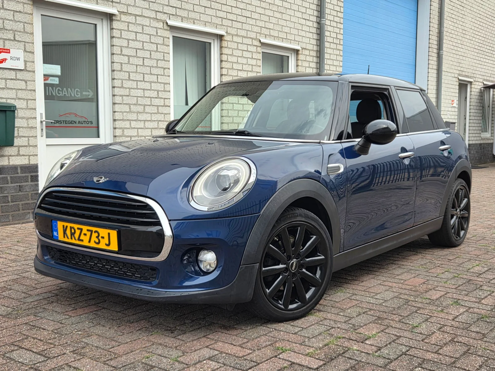 MINI Cooper (2018) — foto 1