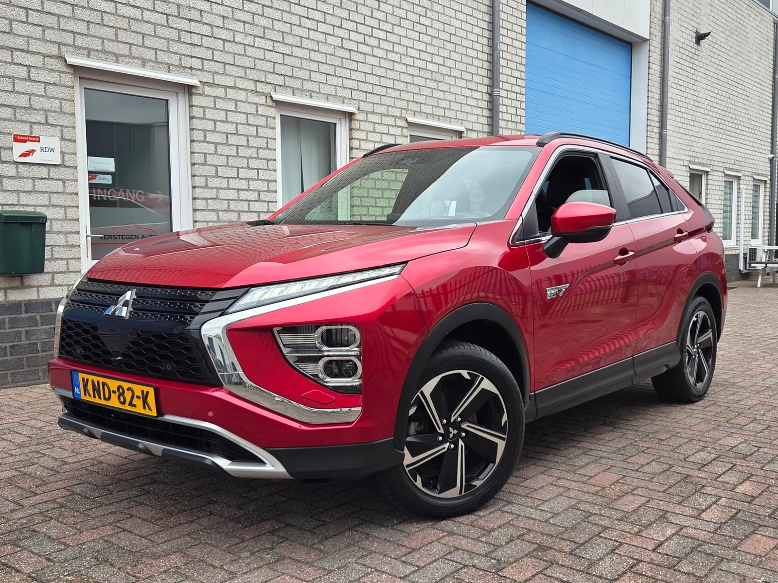 Mitsubishi Eclipse Cross (2021) — foto 1