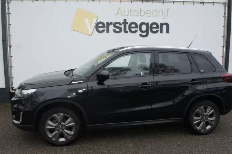 Suzuki Vitara (2023)