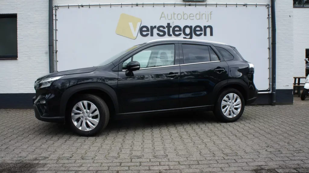 Suzuki S-Cross (2025) — foto 1