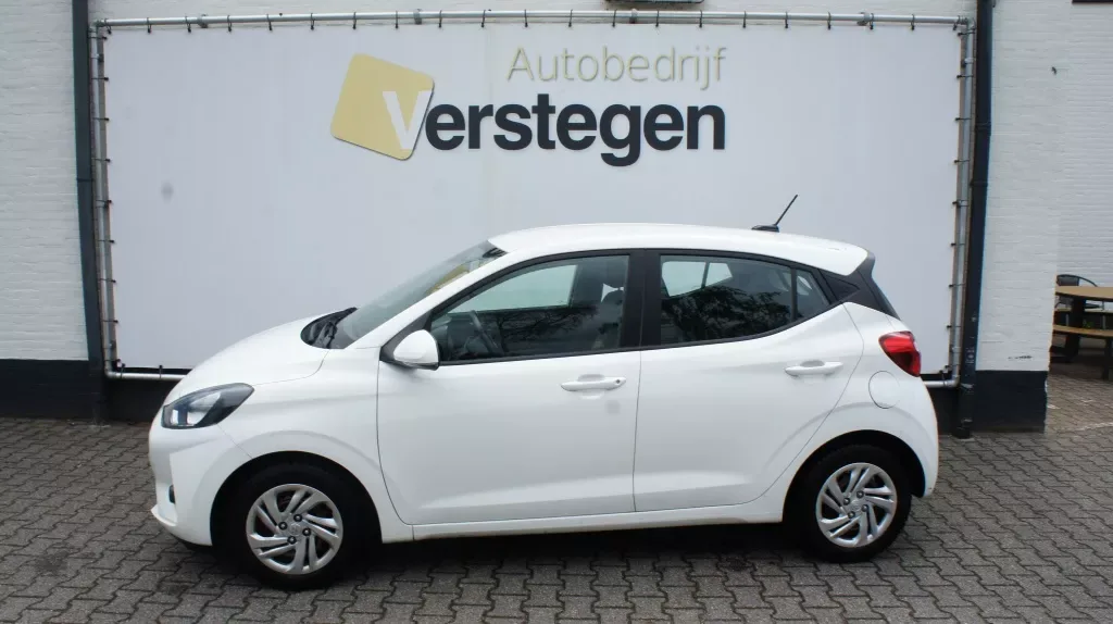 Hyundai i10 (2021) — foto 1
