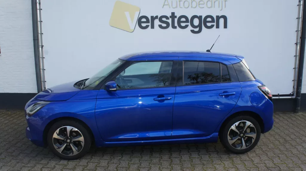Suzuki Swift (2024) — foto 1