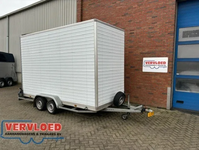 Oosterwijk 4 VBA Aluvan bloemencontainer (2001) — foto 1