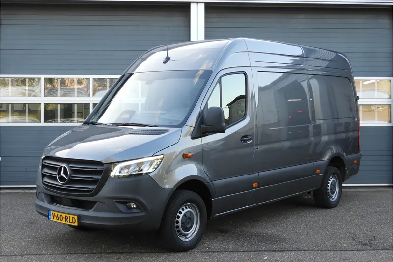 Mercedes-Benz Sprinter (2024)