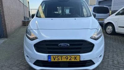 Ford Transit (2022) — foto 1