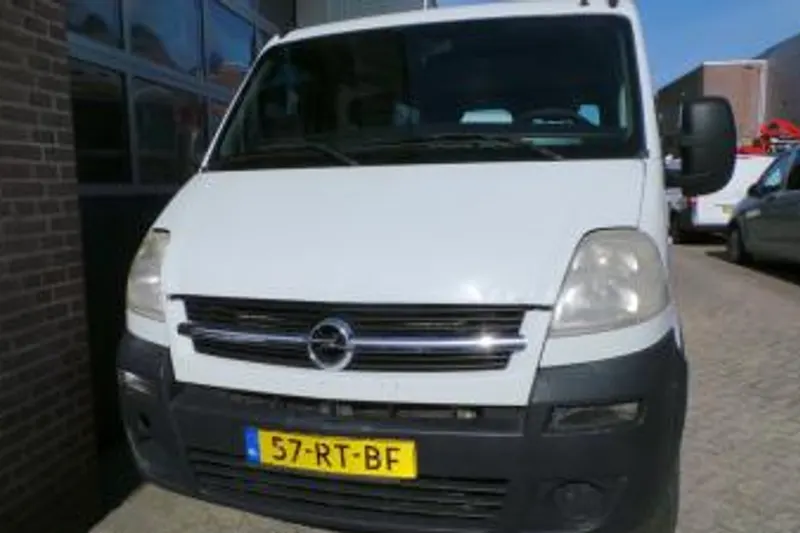 Opel Movano (2005)