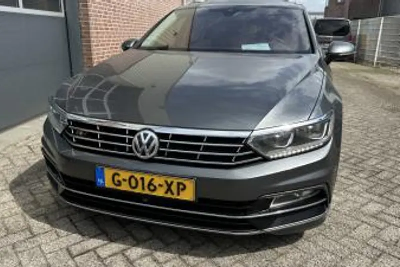 Volkswagen Passat (2016)