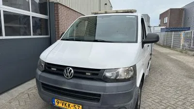 Volkswagen Transporter (2010) — foto 1