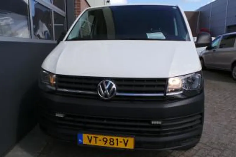 Volkswagen Transporter (2016)