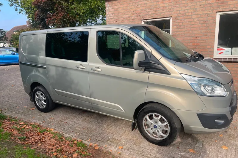 Ford Transit Custom (2013)