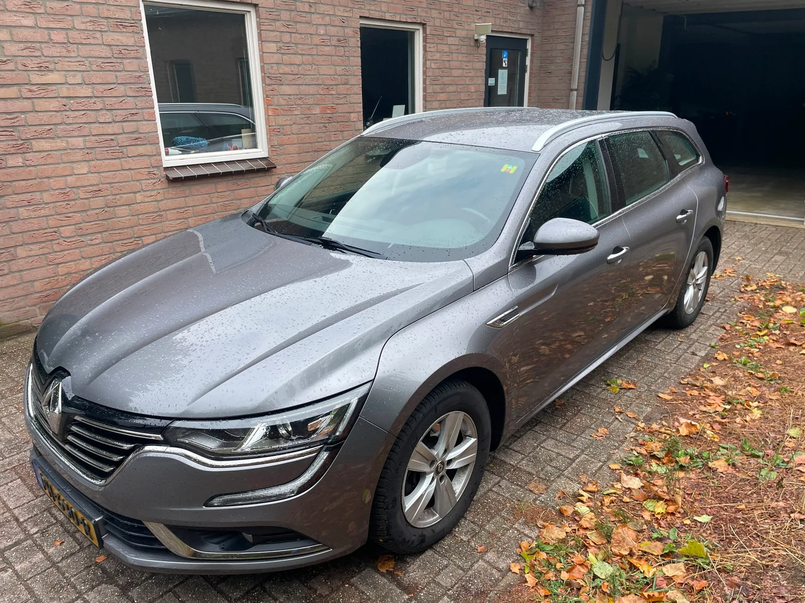 Renault Talisman (2017) — foto 1