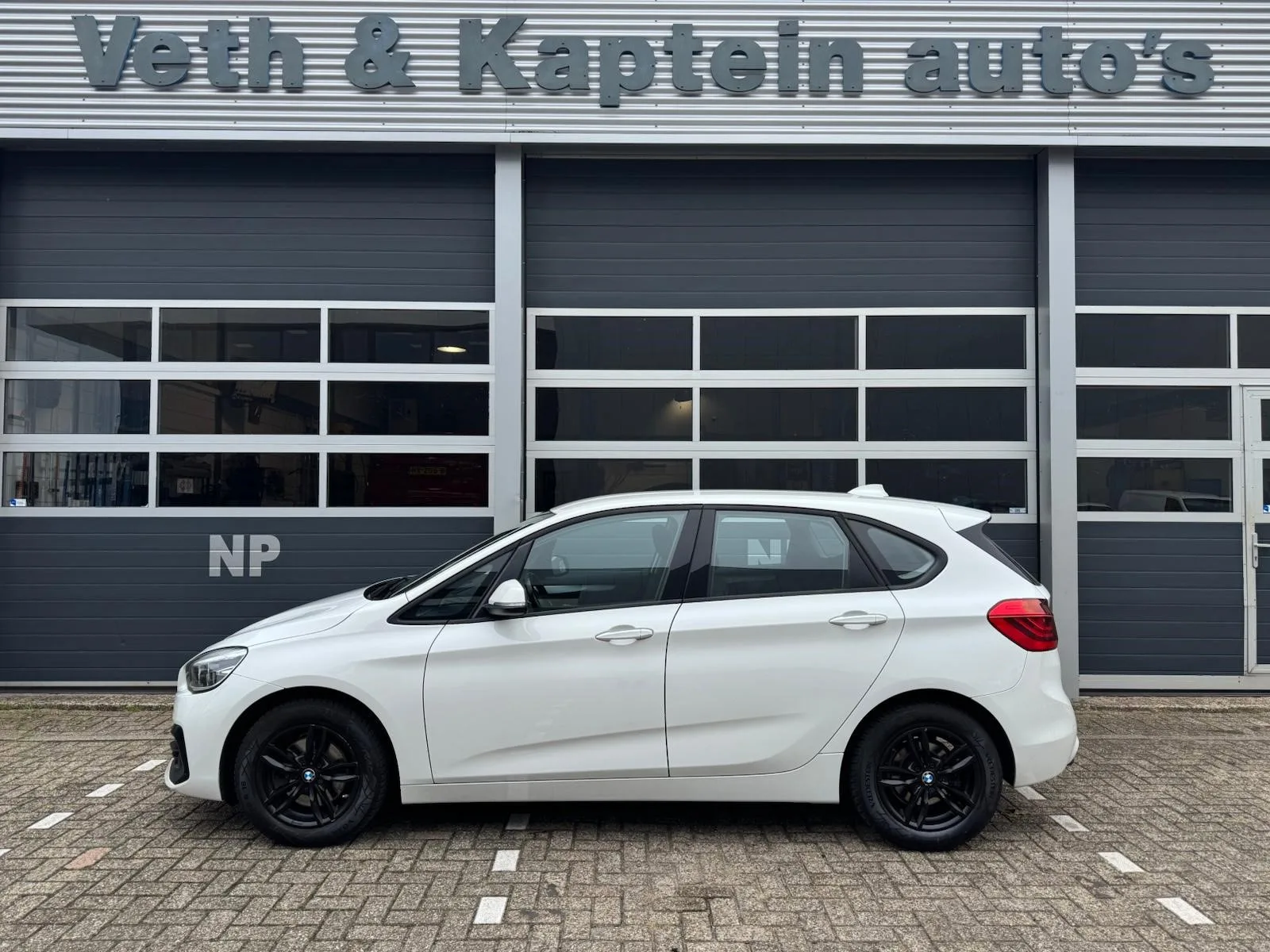 BMW 2-Serie Active Tourer (2019) — foto 1