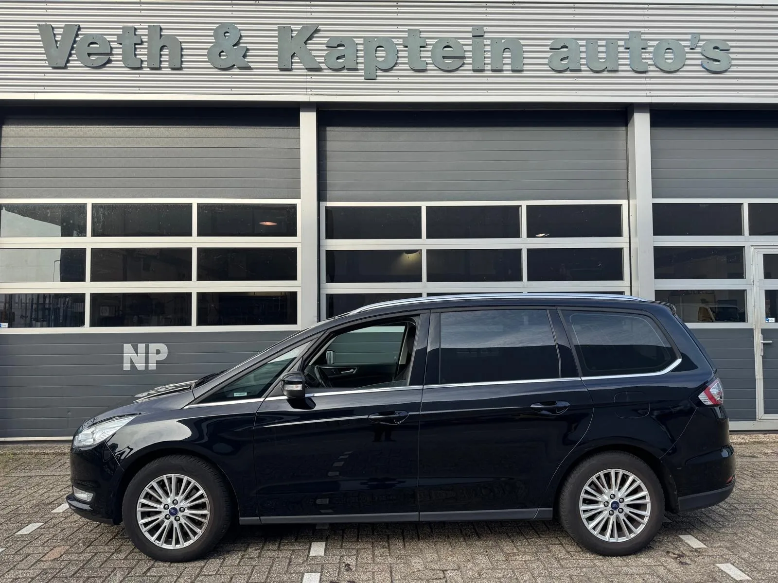 Ford Galaxy (2019) — foto 1