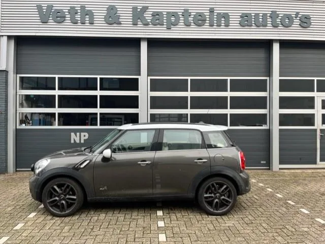 MINI Countryman (2011) — foto 1