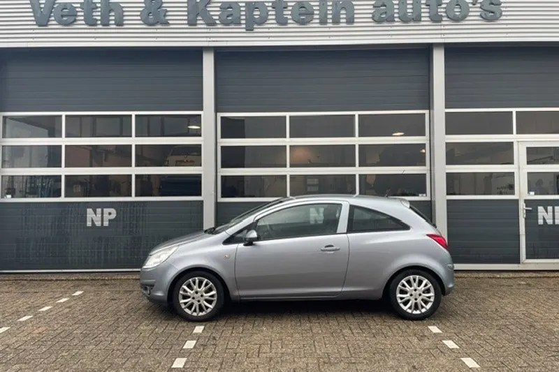 Opel Corsa (2009)