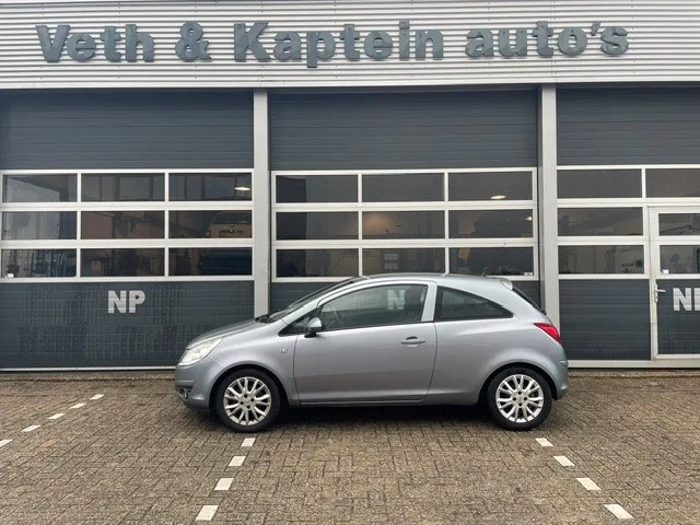 Opel Corsa (2009) — foto 1