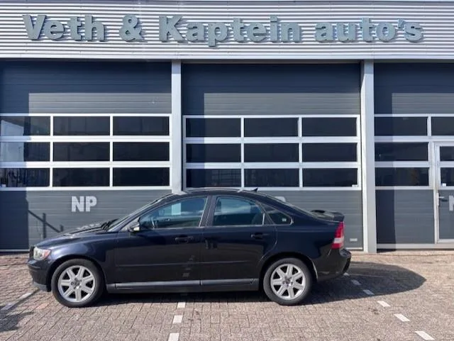Volvo S40 (2004) — foto 1