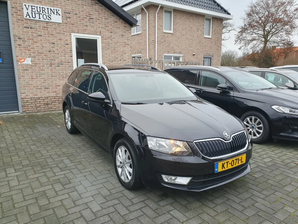 Škoda Octavia (2016) — foto 1