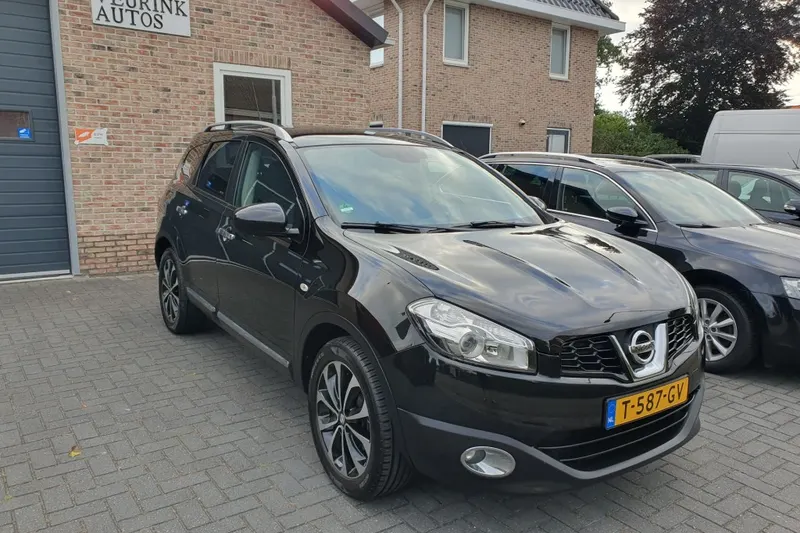 Nissan Qashqai+2 (2011)