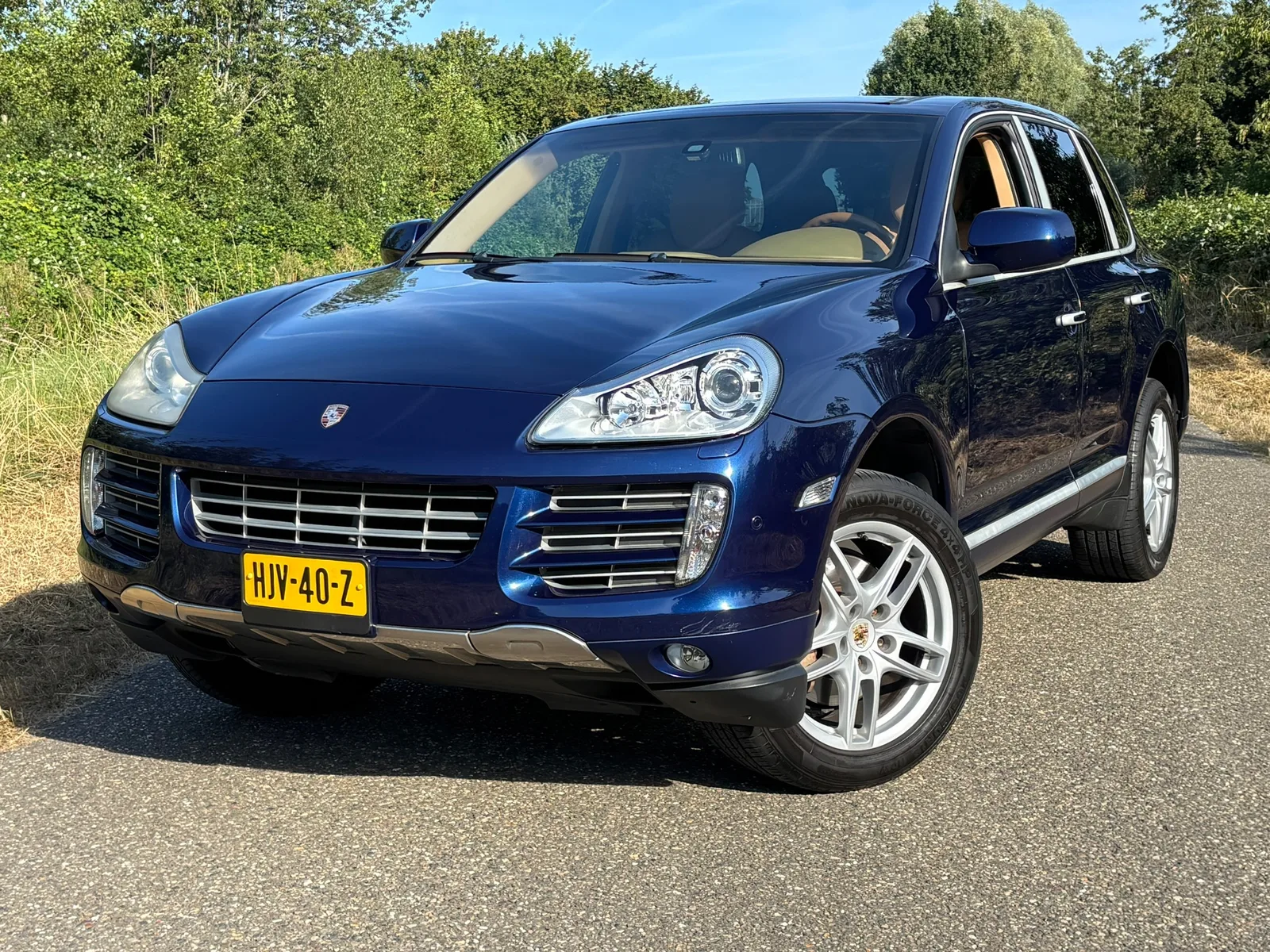 Porsche Cayenne (2009) — foto 1