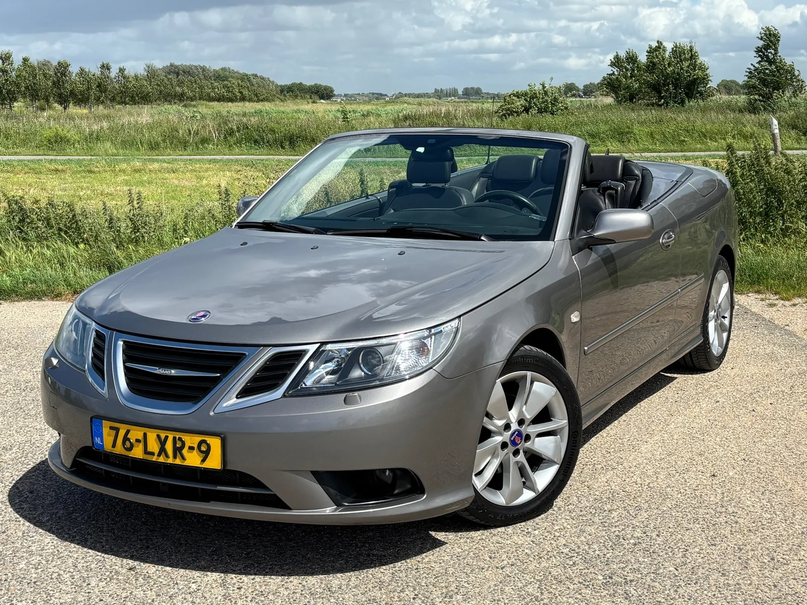 Saab 9-3 (2010) — foto 1
