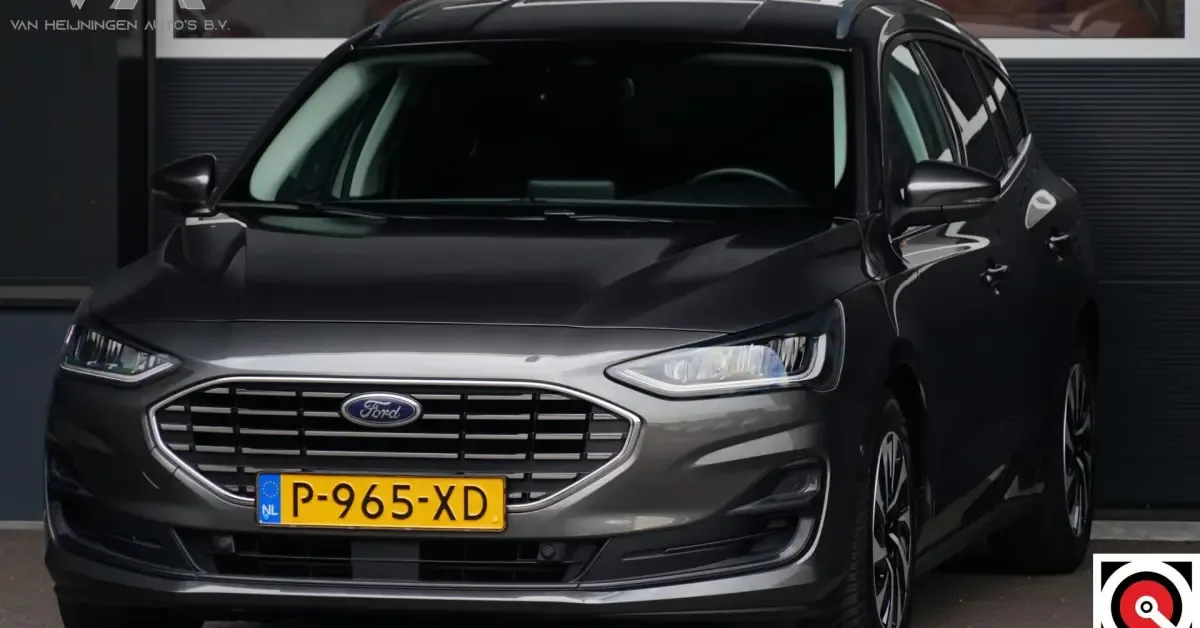 Ford Focus (2022) — foto 1