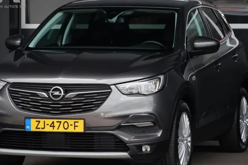 Opel Grandland X (2019)