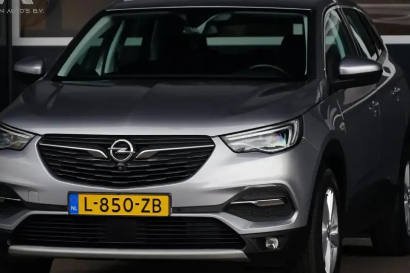 Opel Grandland X (2021)