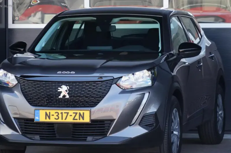 Peugeot 2008 (2022)