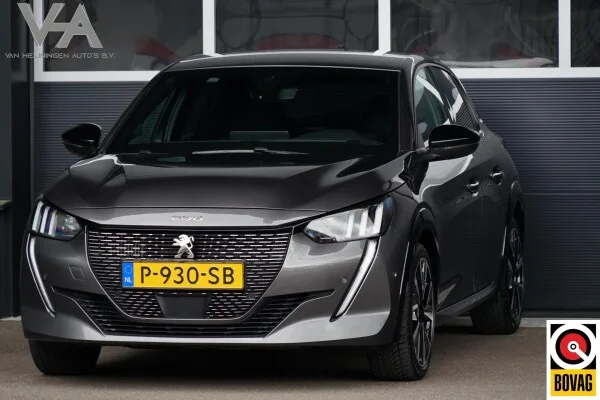 Peugeot 208 (2022) — foto 1