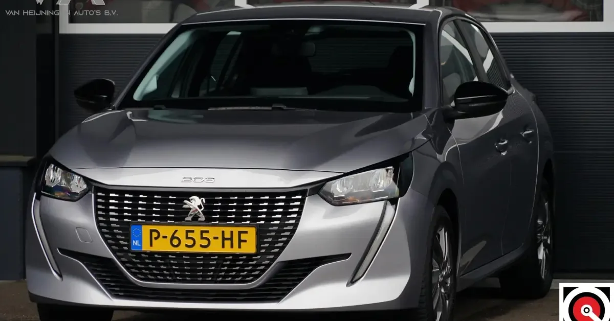 Peugeot 208 (2022) — foto 1