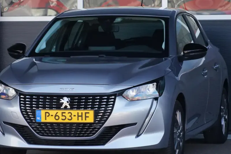 Peugeot 208 (2022)
