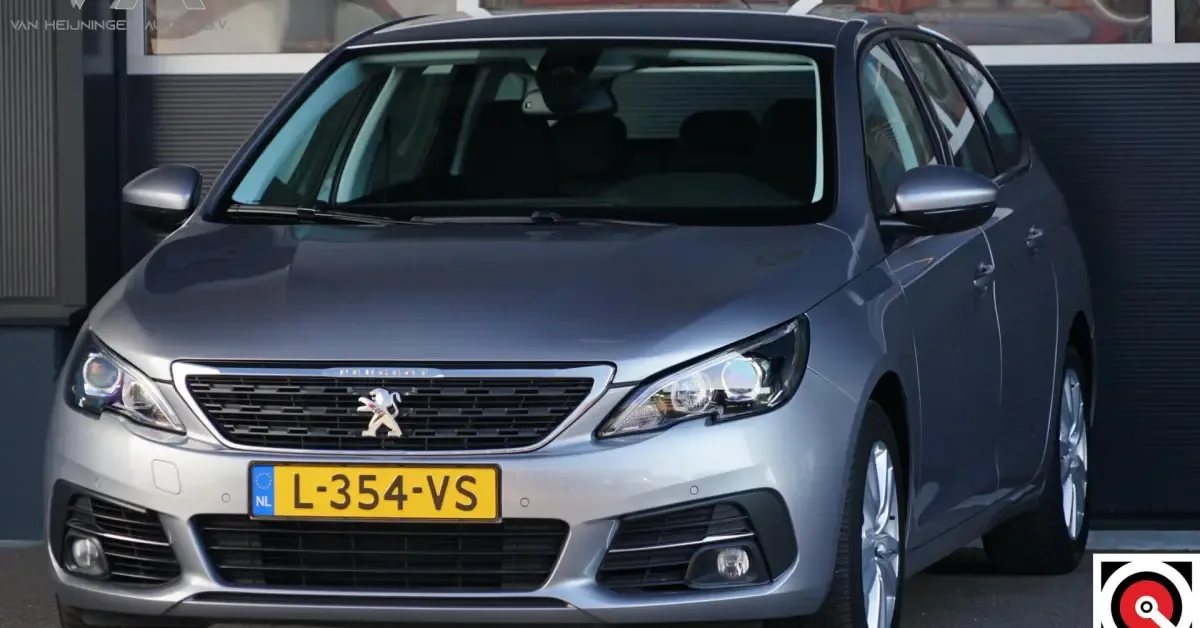 Peugeot 308 (2021) — foto 1