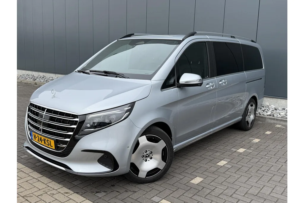 Mercedes-Benz V-Klasse (2024) — foto 1