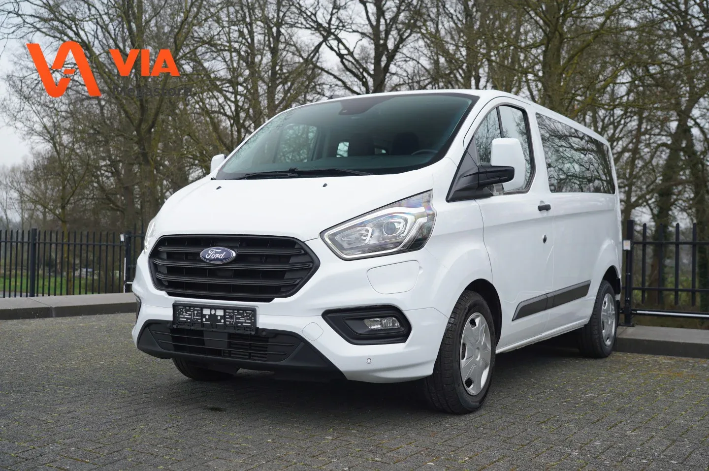 Ford Transit Custom (2020) — foto 1