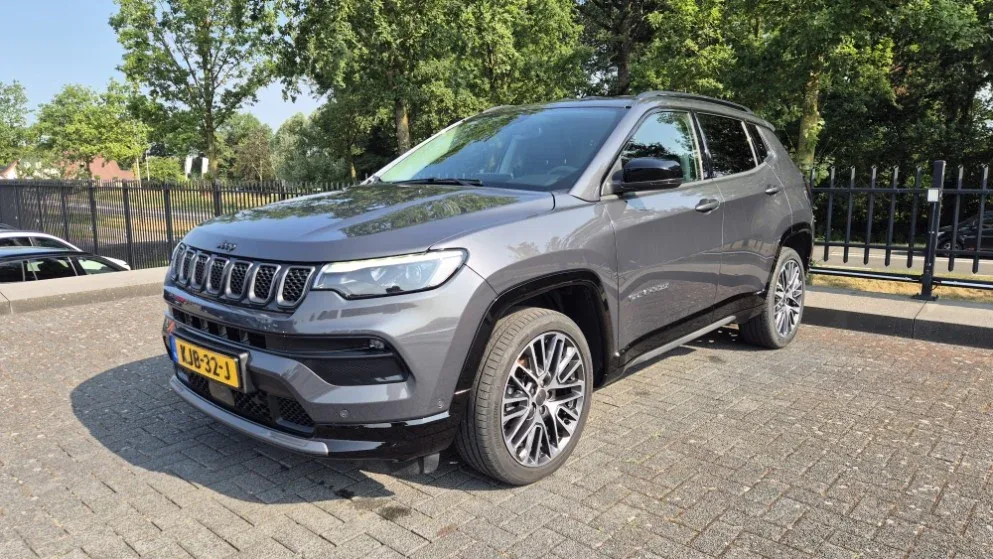 Jeep Compass (2025) — foto 1
