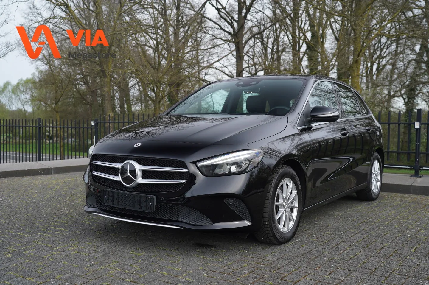 Mercedes-Benz B-Klasse (2019) — foto 1