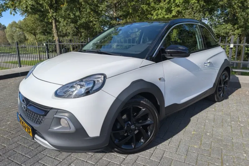 Opel Adam (2019)